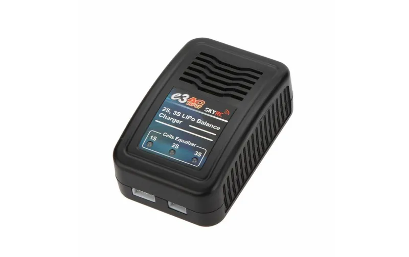 SKYRC Ladegerät e3 pour 2-3S LiPo