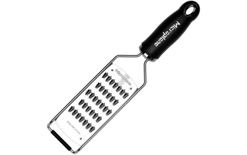 Microplane Gourmet Julienne-Reibe feine noir