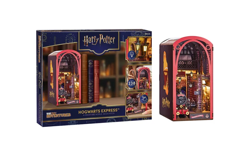 Revell Tiny Adventures – Harry Potter Hogwarts Express Book Nook