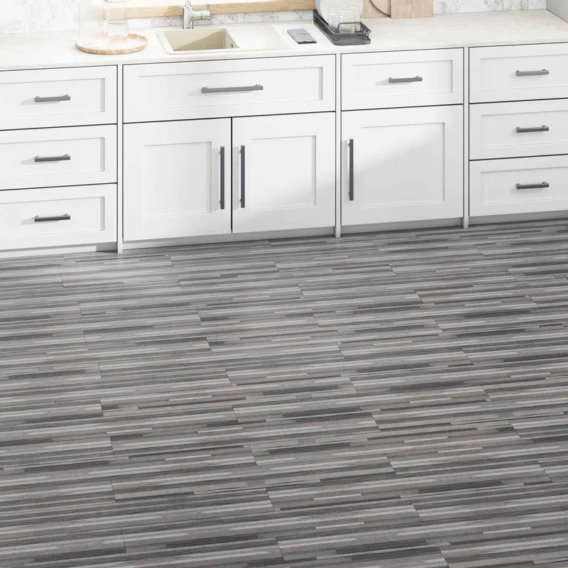 Bodenplanken Gestreiftes Grau 2,51 m² 18 Stk. PVC