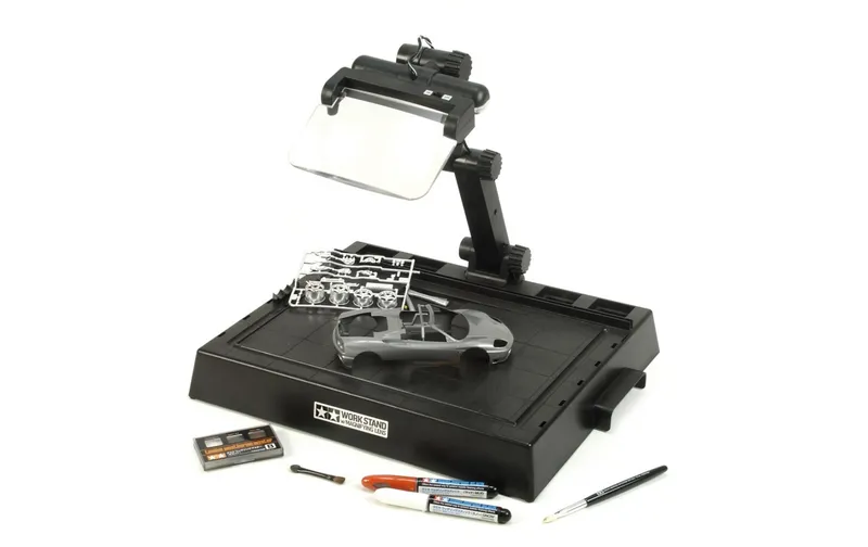 Tamiya Modellbau-Arbeitsstation con Licht e Lupe