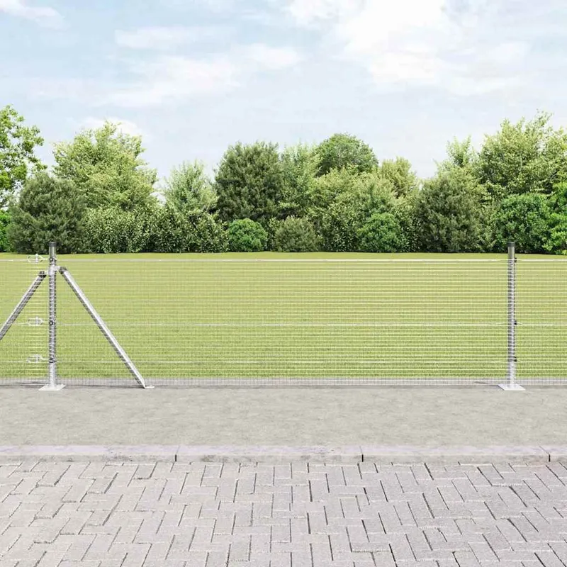 Geschweißter Drahtzaun mit Betonsockel 50 x 0,5 m Silber Netz
