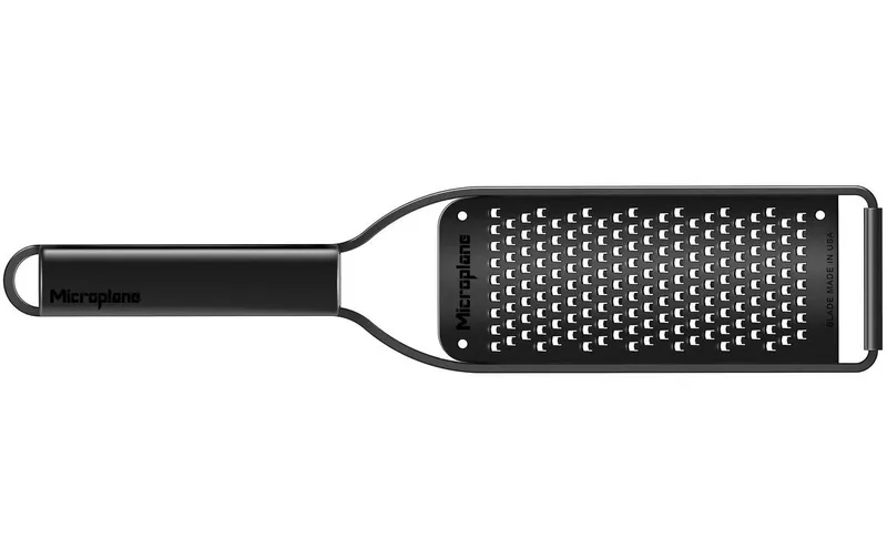 Microplane Black Sheep Raspel grob noir