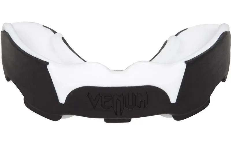 Venum Predator Mouthguard Weiss/Schwarz