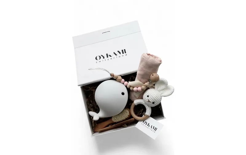 Oykami Geschenkset Athen Mädchen mit Wal