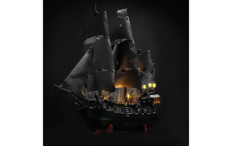 BrickBling LED-Licht-Set für LEGO® Jack Sparrows Piratenschiff (10365)