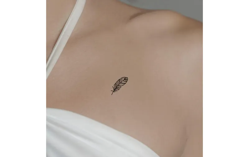 minink Tattoo Stilvolle Feder Grösse: S (2.1 cm x 3.3 cm)