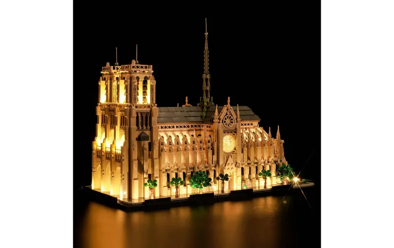 BrickBling LED-Licht-Set pour LEGO® Notre-Dame de Paris (21061)