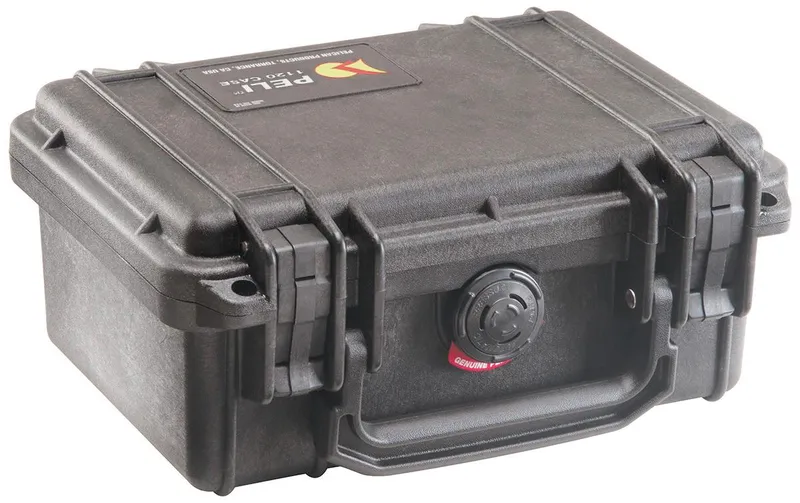Peli Schutzkoffer 1120 mit Schaumtessutoeinlage, nero