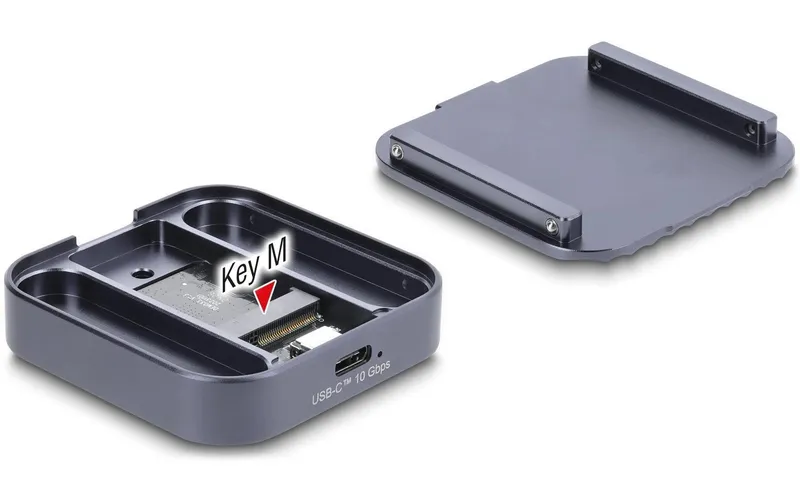 Delock Magnetisches Gehäuse USB-C 10 Gbps M.2 NVMe SATA SSD