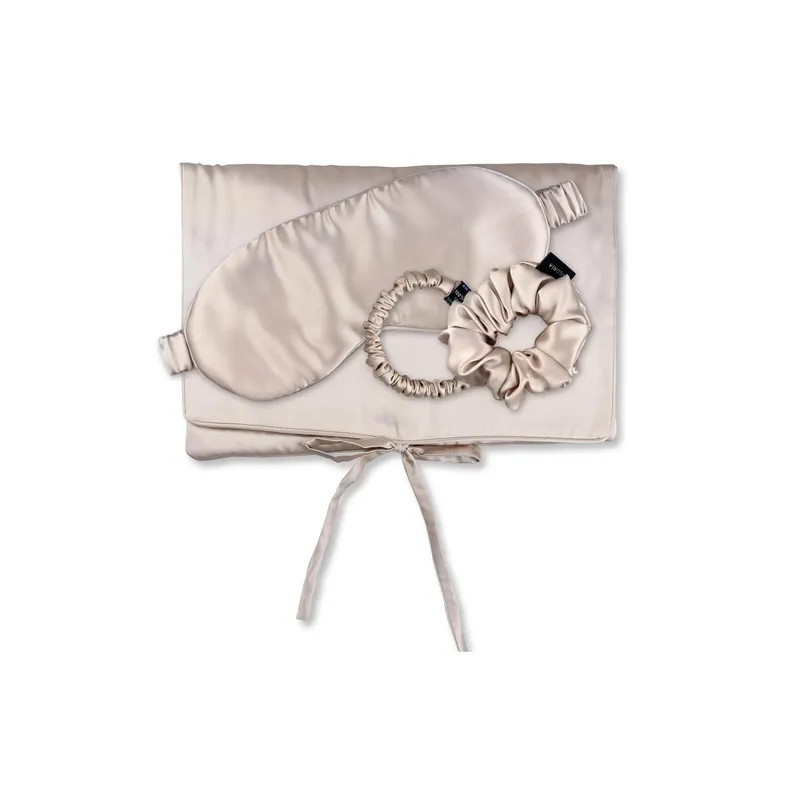 Ailoria Travel Set Borsa, Occhialino da notte, Scrunchie S e M, Seta