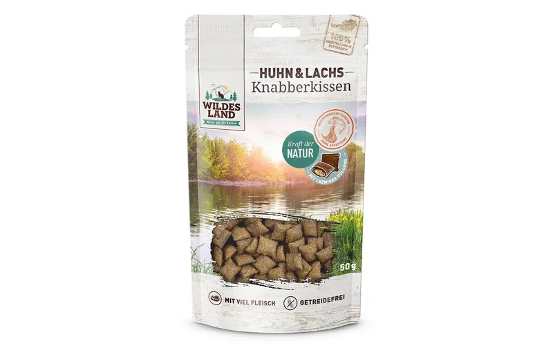Wildes Land Katzen-Snack Knabberkissen Huhn und Lachs 50 g